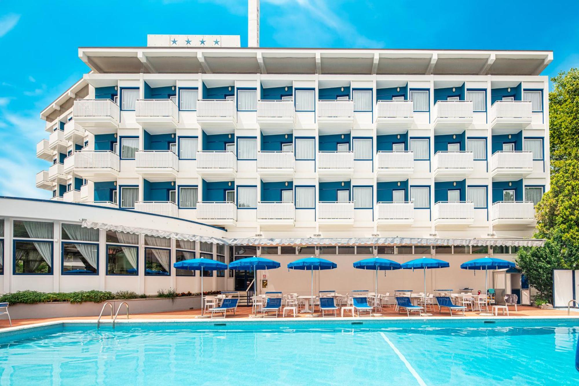 Hotel Medusa Splendid Lignano Sabbiadoro Luaran gambar